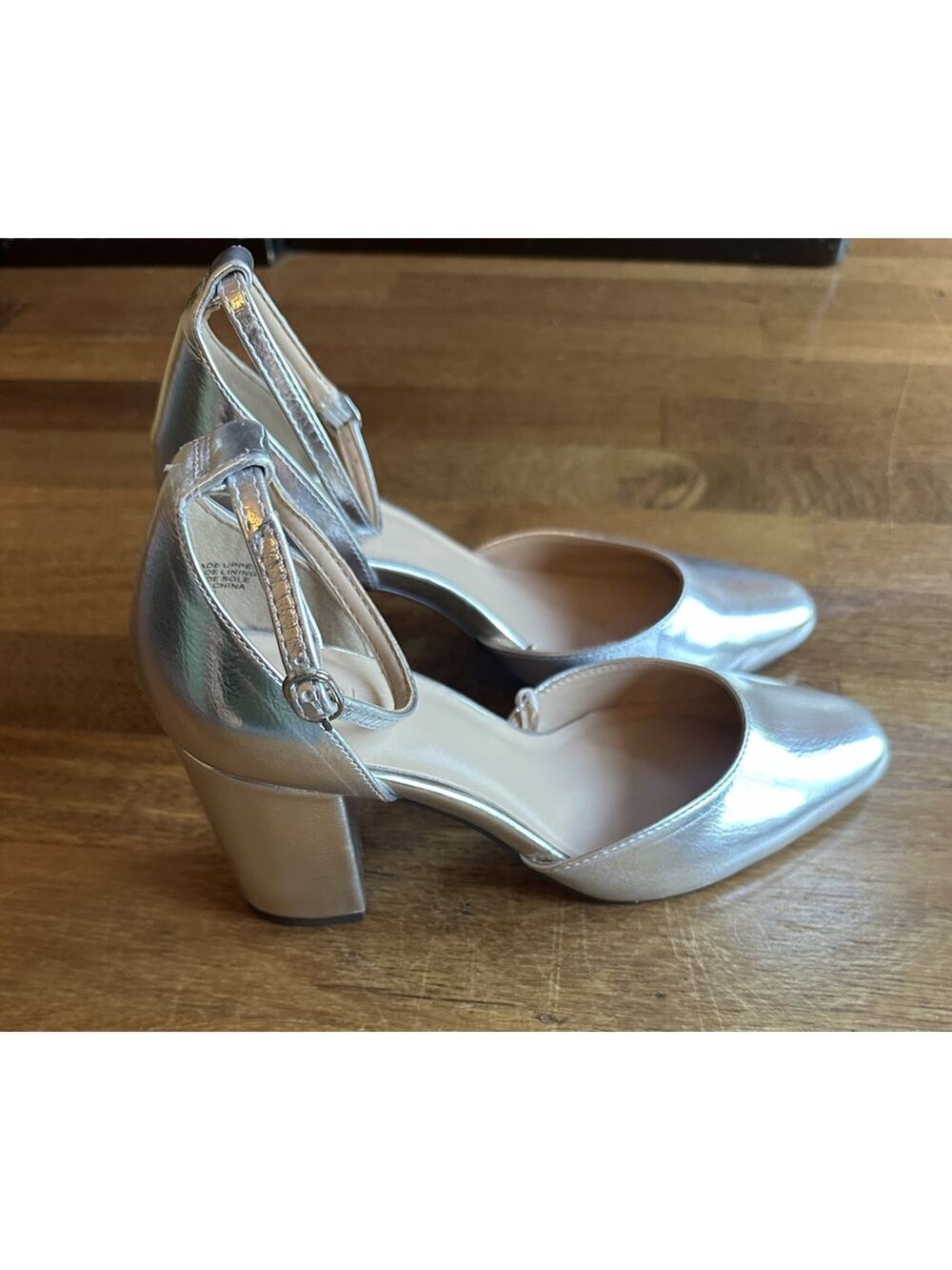LOFT Silver Metallic Heel Ankle Strap Block Size 7.5M Round Closed Toe NEW